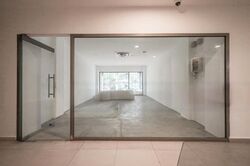 West Coast Road (D5), Retail #455933901